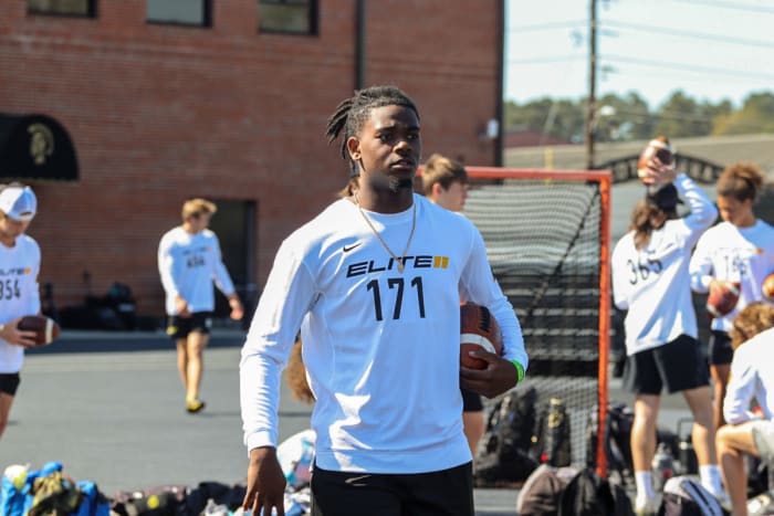 FF6C94C2-7BD0-43D8-8FB9-564550C793B6